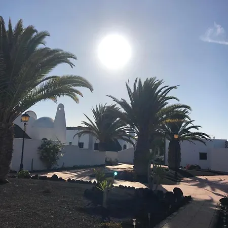 Karisa Vila